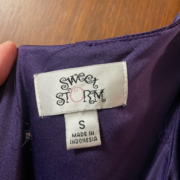 Sweet Storm - Picture 2 of 2